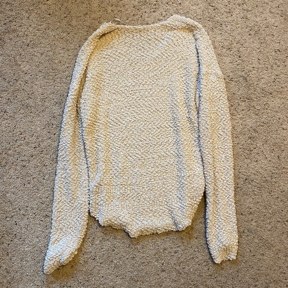 Fuzzy Sweater - Picture 4 of 4